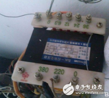 如何制作老式12v充電器（幾款12v充電器設(shè)計(jì)制作詳解）