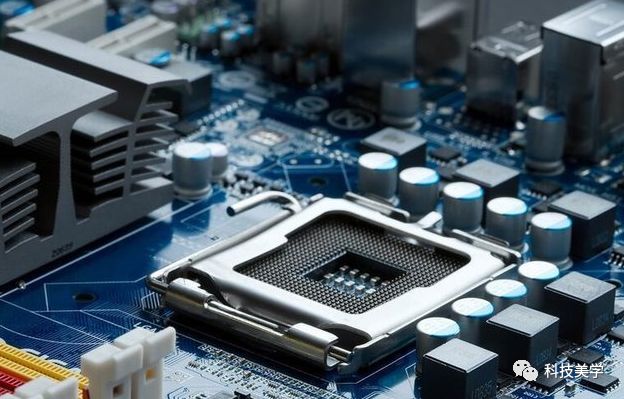 Intel强调,今年末发布的新款芯片将完全对漏洞免疫、不受威胁