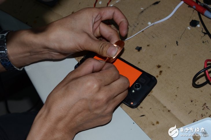DIY教程 小米2改造成手机无线充电设备