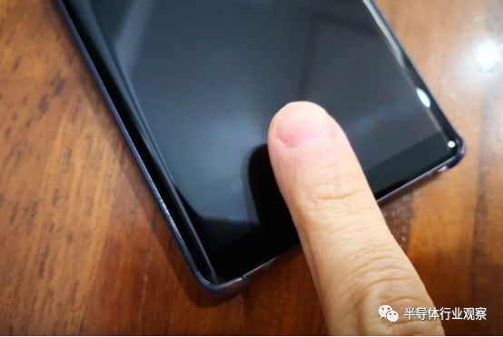 屏下指纹辨识技术的种类、所带来的问题以及是否真的是必备的功能