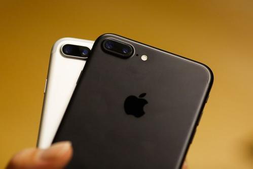 iPhone7“信号门”：电路板故障致手机“无服务”