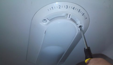 自己可以更换冰箱电子温控器吗_自己如何更换冰箱电子温控器