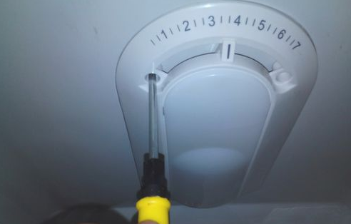自己可以更换冰箱电子温控器吗_自己如何更换冰箱电子温控器