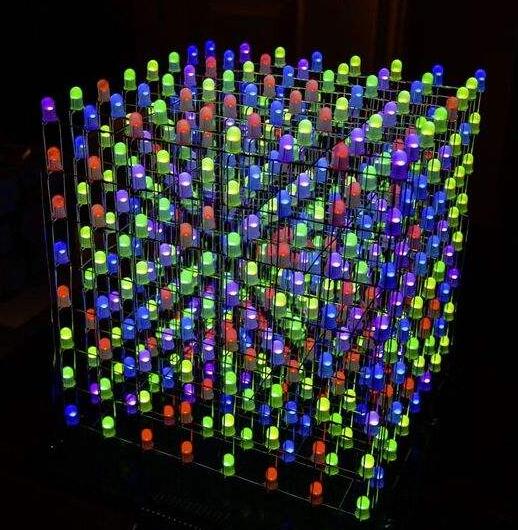 rgb led灯变色原理详解_RGB三基色LED变色程序