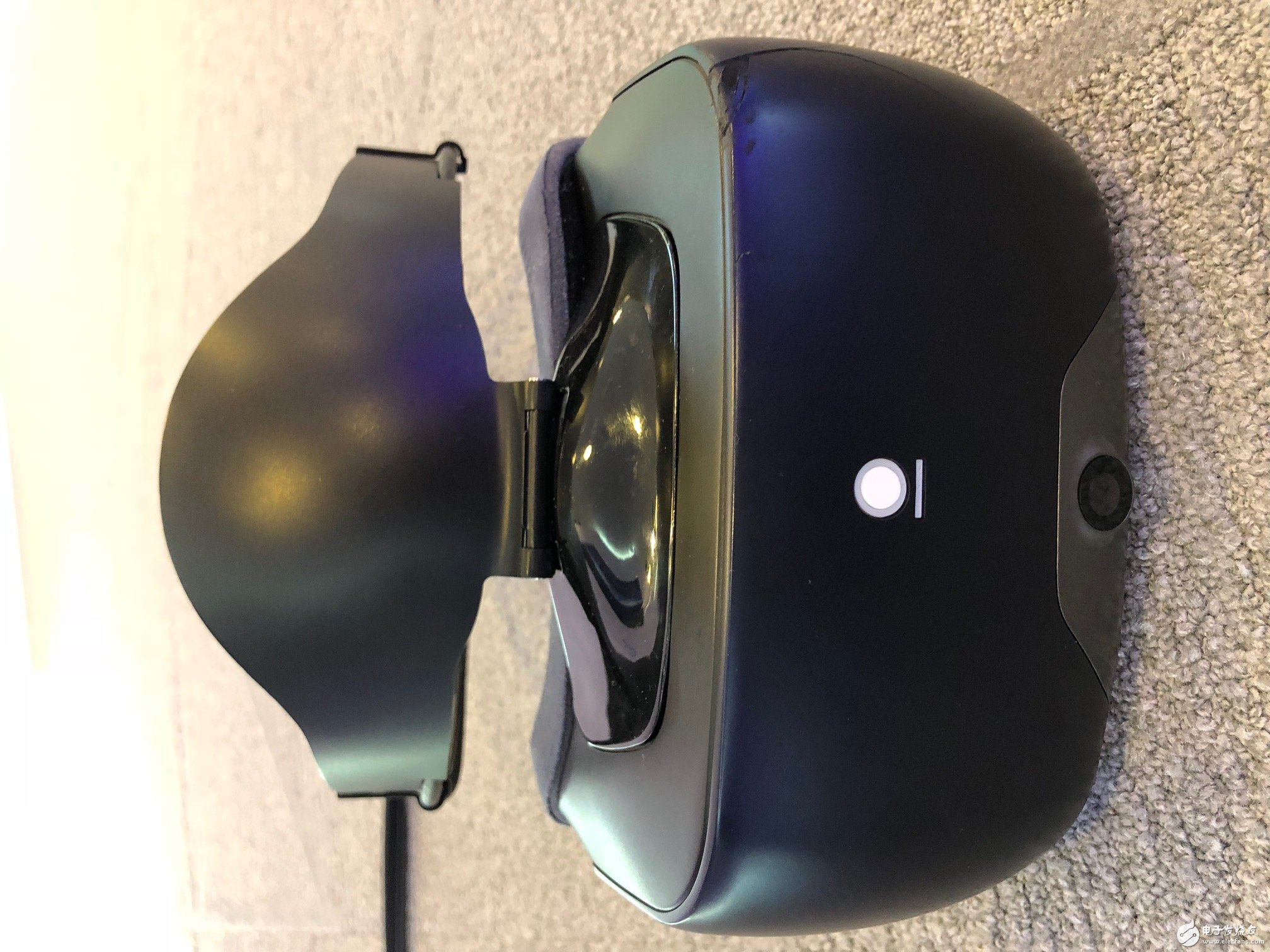 京东方MWC2018大放招 “8K+5G”备受瞩目