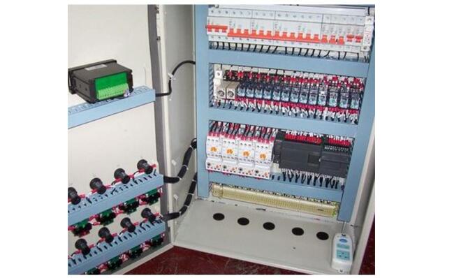 PLC电气控制柜接线_PLC电气控制柜的布局与结构设计