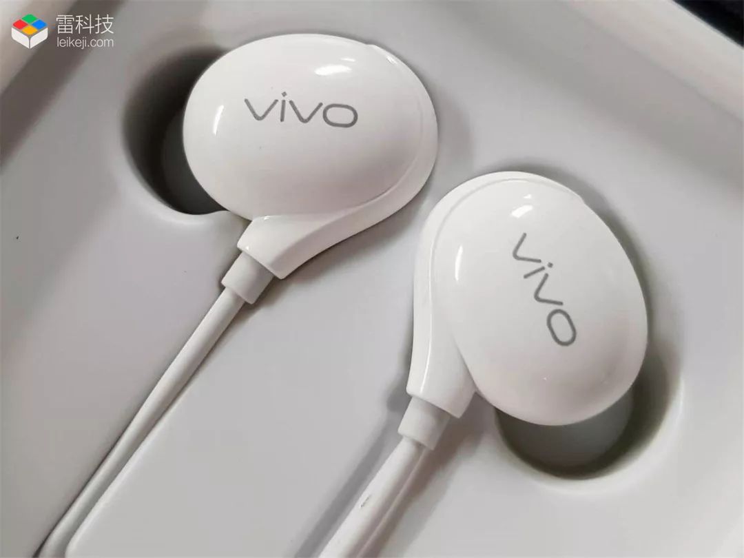 vivo x21评测:90.3% 屏占比令人印象深刻,app 适配情况理想