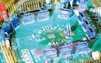 GreenPAK设计软件和开发工具,几分钟内创建...