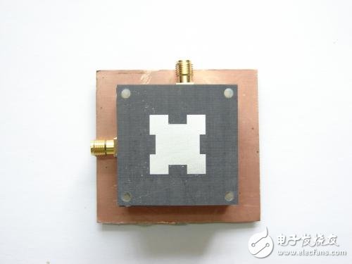 应用于方向回溯天线阵的分形双极化天线详细教程