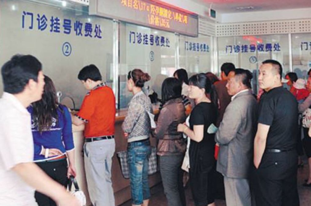 中央推动互联网医疗 加速机器人与ai先进技术在医疗的应用