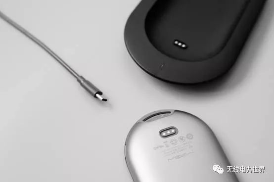 苹果授权品牌商MIPOW推出最牛配件:无线便充宝X 轻薄设计堪比智能机