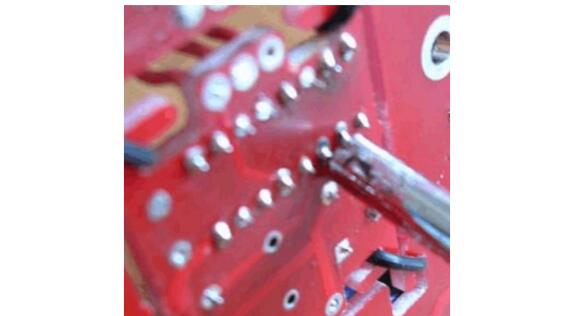 双面电路板如何拆_双面电路板元件拆焊