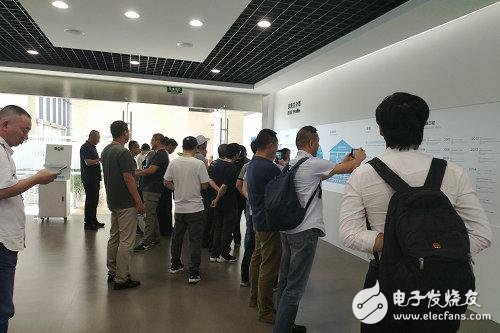 王东升:液晶显示行业未来全球将只剩下3家左右,最多不会超过5家,而京东方会是其中一家