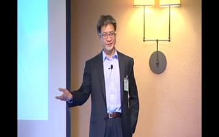 赛灵思平台开发高级副总裁 Victor Peng...