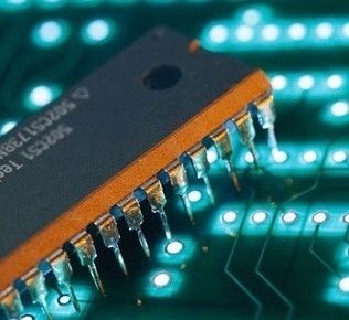 瑞萨电子逐渐退出生产车用半导体产业并转交台积电代工