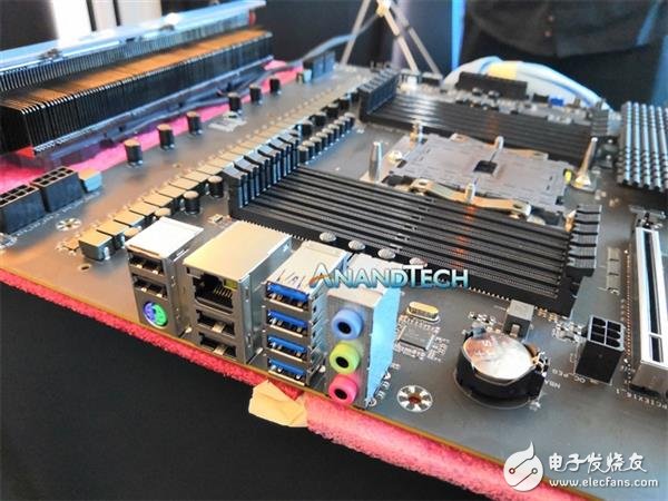 Intel发布28核处理器,为解决散热问题竟用上一台Hailea HC-1000B压缩机