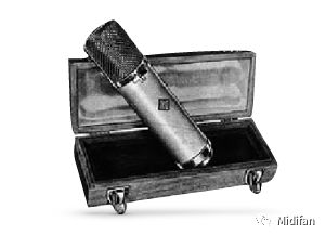AKG C12话筒声音领域永恒的传奇发展过程的详细概述