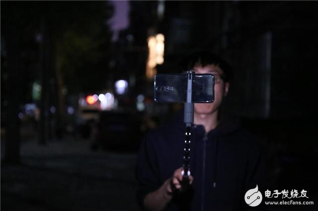 荣耀月光棒自拍杆上手评测:实用美观又便携
