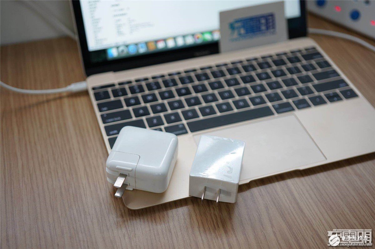 苹果原装USB PD充电器被中国工程师成功破解