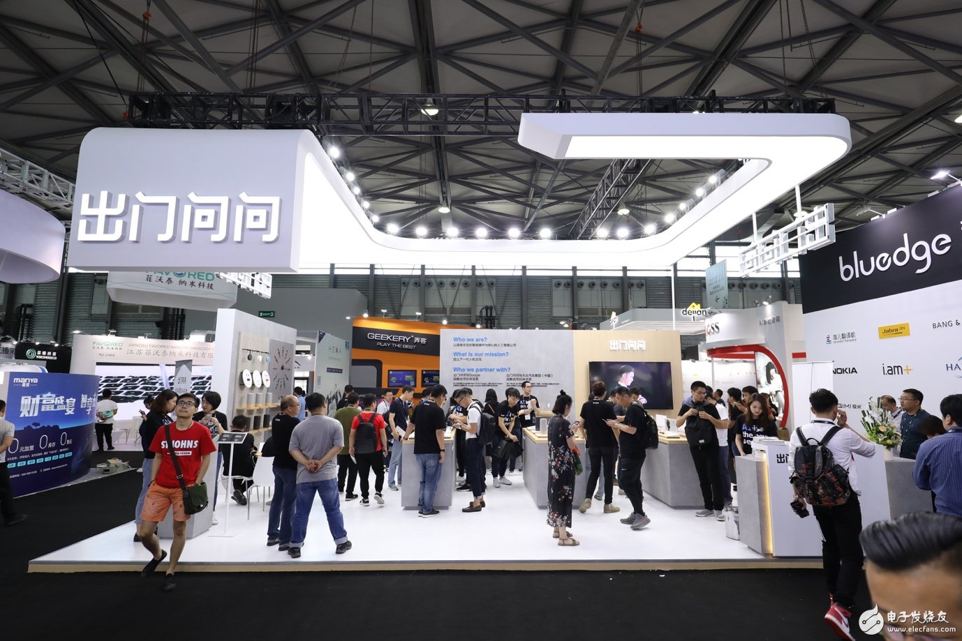 【CES 2018】出门问问新智能音箱引众人关注