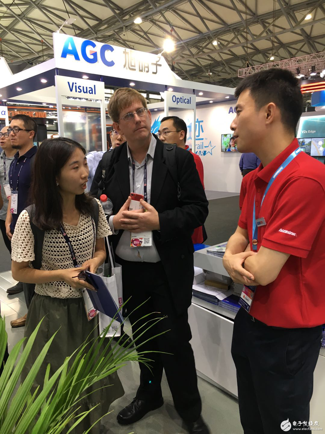 光迅科技亮相MWC上海,展示一系列涵盖5G前