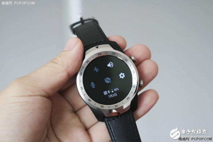 出门问问TicWatch Pro智能手表上手评测:智能双屏+超长续,符合航旗舰级智能手表的定位