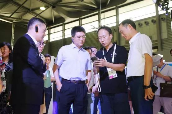 让通信能力触手可及!中国联通携NGV亮相2018 MWC上海通信展