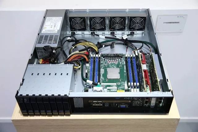 迎接5G商用 英特尔加速5G网络转型