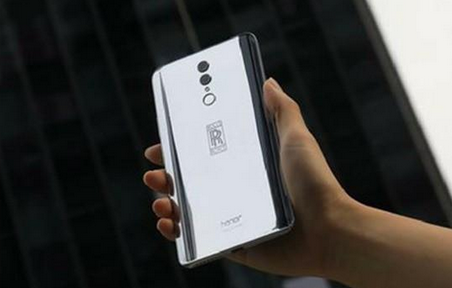 大屏全面屏荣耀Note10与小米Max3将发布