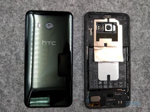 HTC U11拆解，看看這款被認為HTC在危機中的“逆襲之作”的手機是如何逆襲的