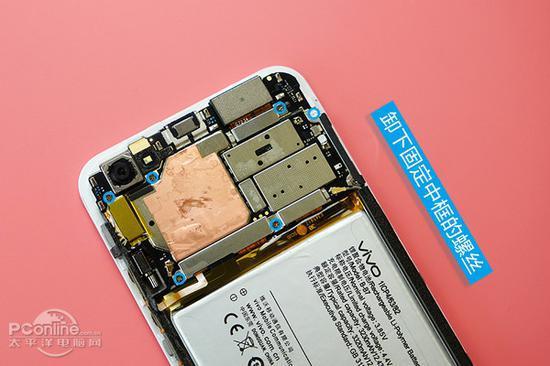 vivo X9s拆解：做工与用料方面还是比较扎实的