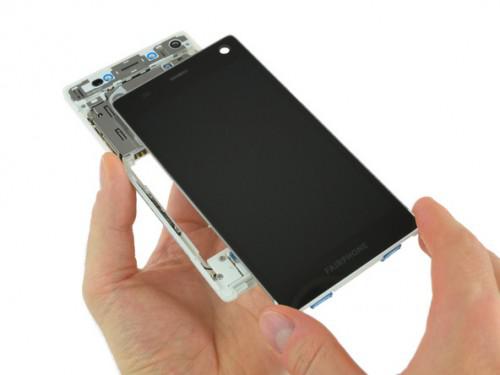 自己動手組裝也毫無難度？Fairphone 2 拆解