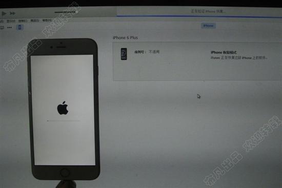 厲害了！一網友竟自己動手將一臺16GB的iPhone 6 Plus升級到128GB