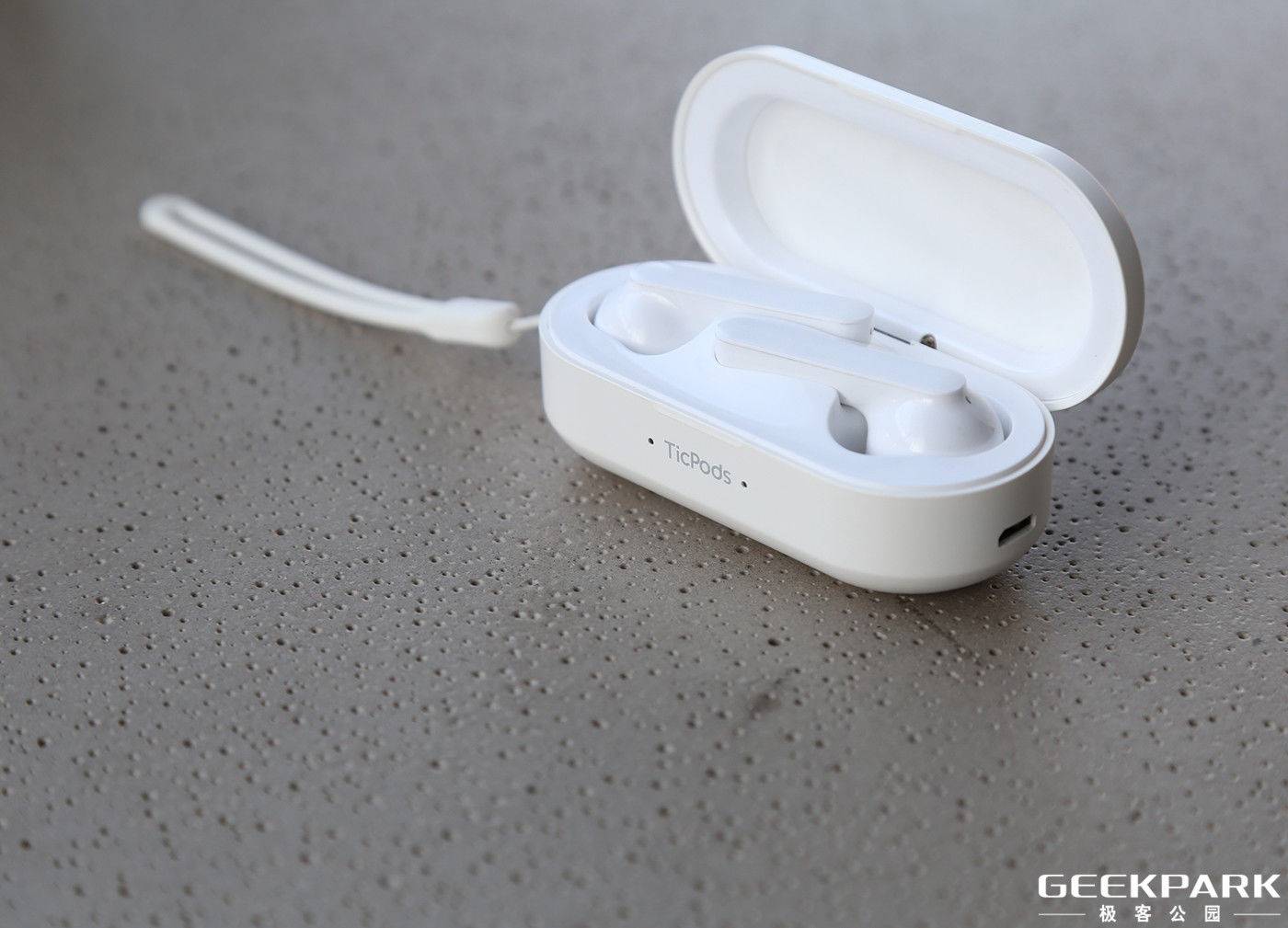 安卓版AirPods ? TicPods Fre...