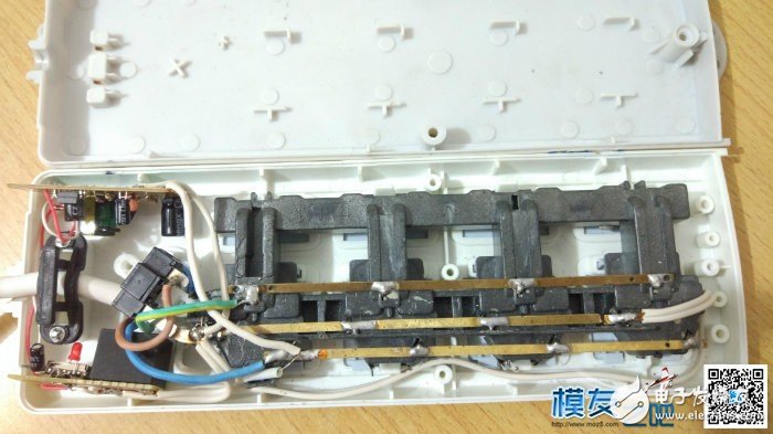 如何制作一个wifi开关插座?