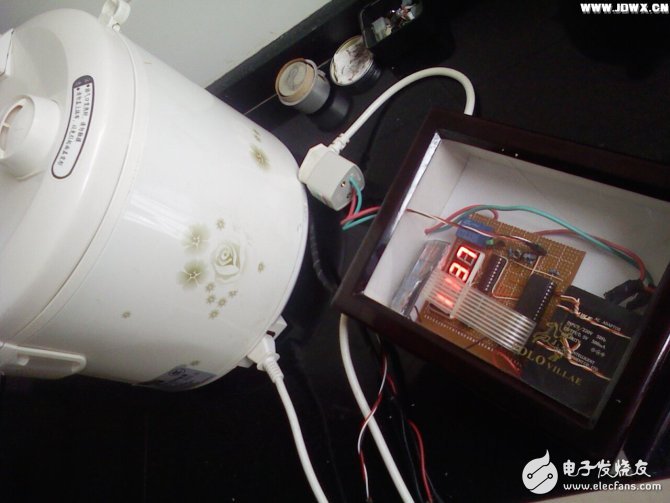 如何制作一个基于51单片机的温控器?