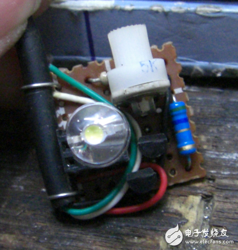 如何制作一个简易的USB调光照明灯?