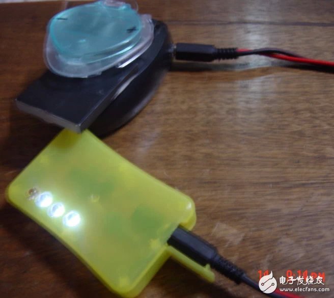 如何制作一个电量指示器?