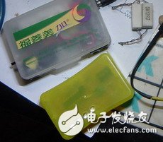 如何制作一个电量指示器?