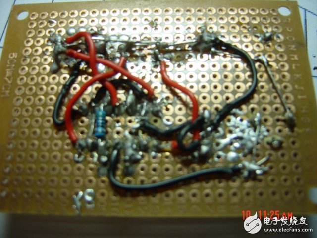 如何制作一个电量指示器?