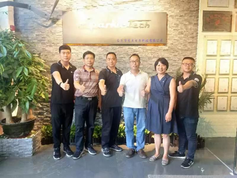 光点“信鸽”复合翼无人机,组装快捷