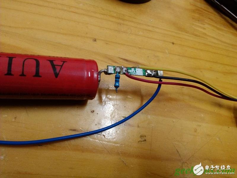 18650移动电源手电制作教程