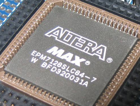 Altera功能安全锁步解决方案采用了FPGA、SoC,认证工具流程