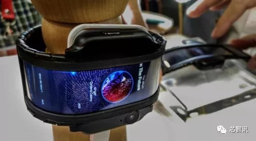 努比亚发布腕部曲面折叠屏概念性智能手机