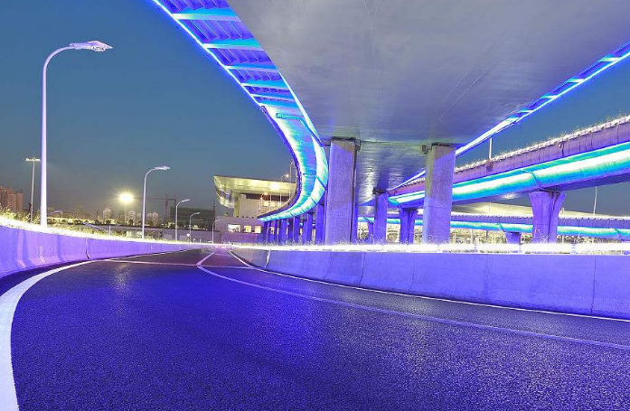 台达为桃园市换LED路灯近1.3万盏 可节能超过...