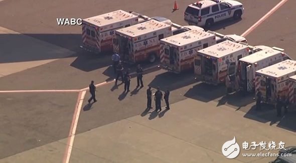 阿联酋航空一架客机被隔离,航班上有上百人染病,却尚不清楚原因