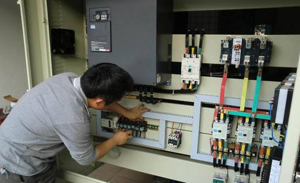 矢量变频器怎么调试?变频器矢量控制方式分析