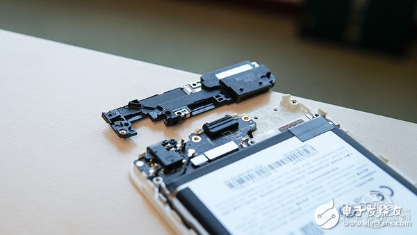 魅蓝note5拆机步骤介绍