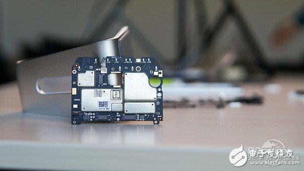 魅蓝note5拆机步骤介绍