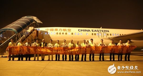 我國首架雙胞胎“字母機”裝備了類似于波音787夢想飛機的“天空內飾”